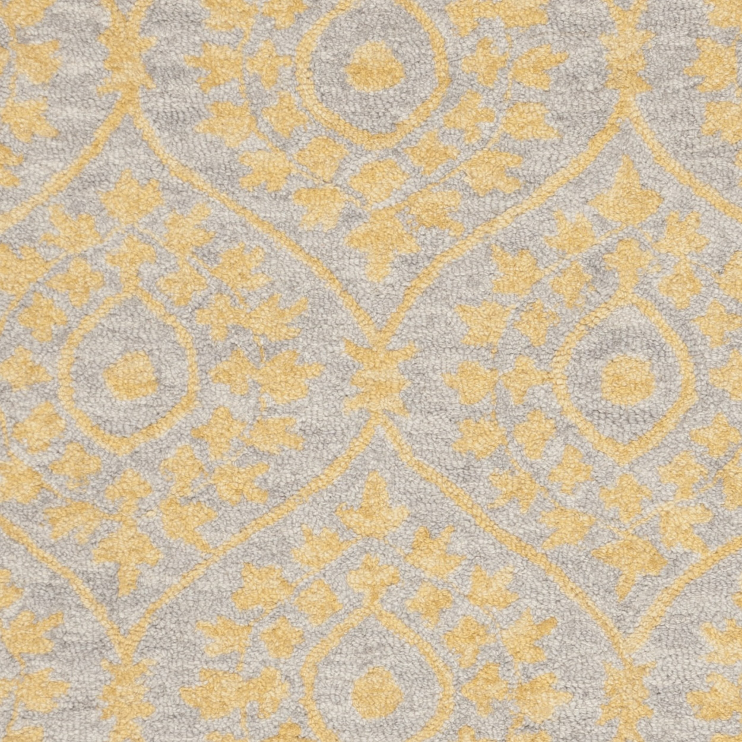 SAFAVIEH Suzani Endika Floral Bordered Area Rug, Orange/Silver, 2' x 3'