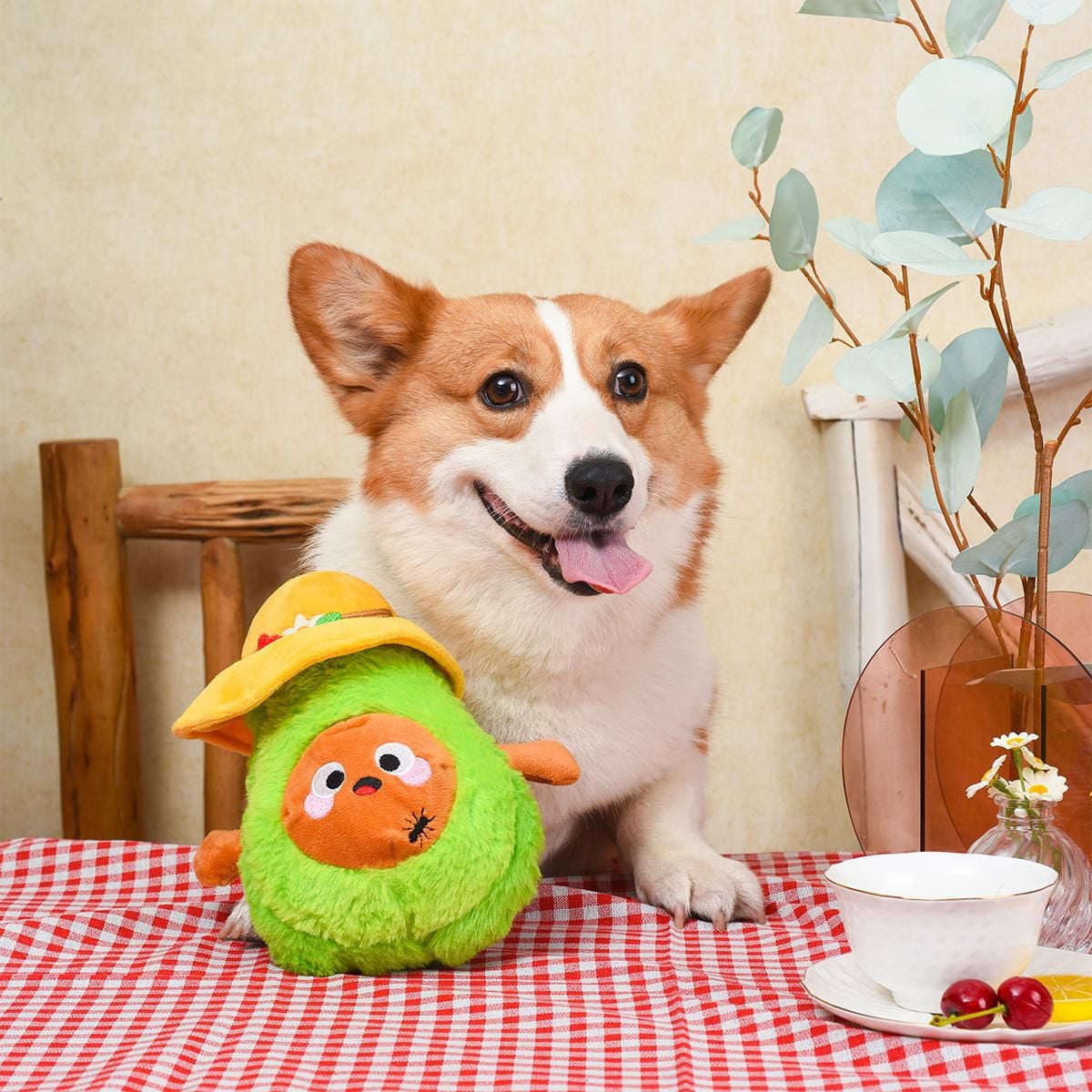 Peluche Hugsmart Picnic Time Picnic Avocat pour chien - Peluche et couinante, pour petits et moyens chiens