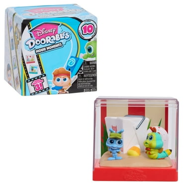 Disney Doorables Movie Moments Series 3 Figures, 2 Exclusive 1.5-in Collectible Figurines, Ages 5 up