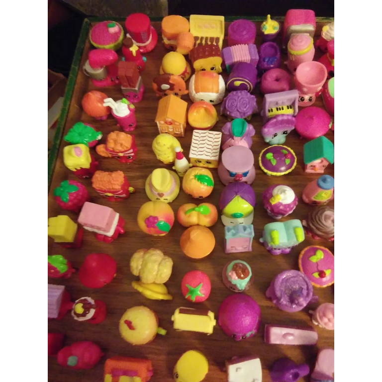 SHOPKINS Lot of 25 50 80 100 Random Characters Mixed Season Good Condition Walmart