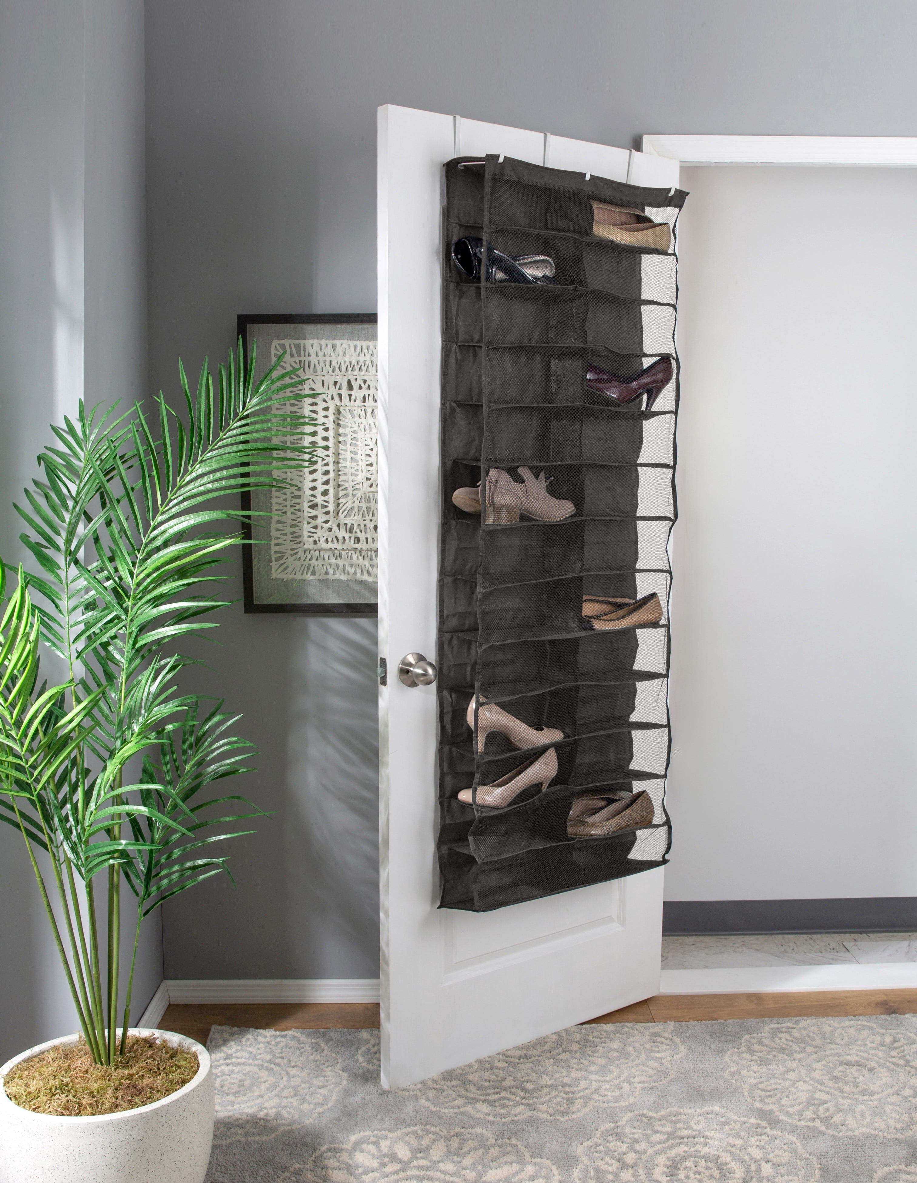 Simplify 26 Pocket Over Door Shoe Caddy in Grey