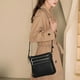 thumbnail image 2 of Bolso bandolera con cuero genuino negro para mujer RFID, 2 of 7