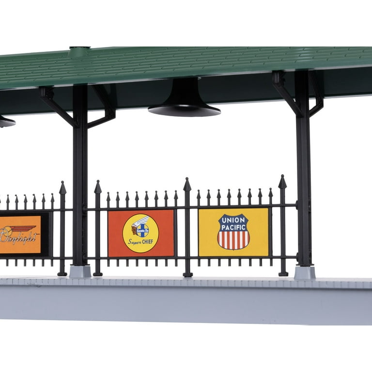 Lionel O Scale Santa Fe Illuminated Station Platform Model Train