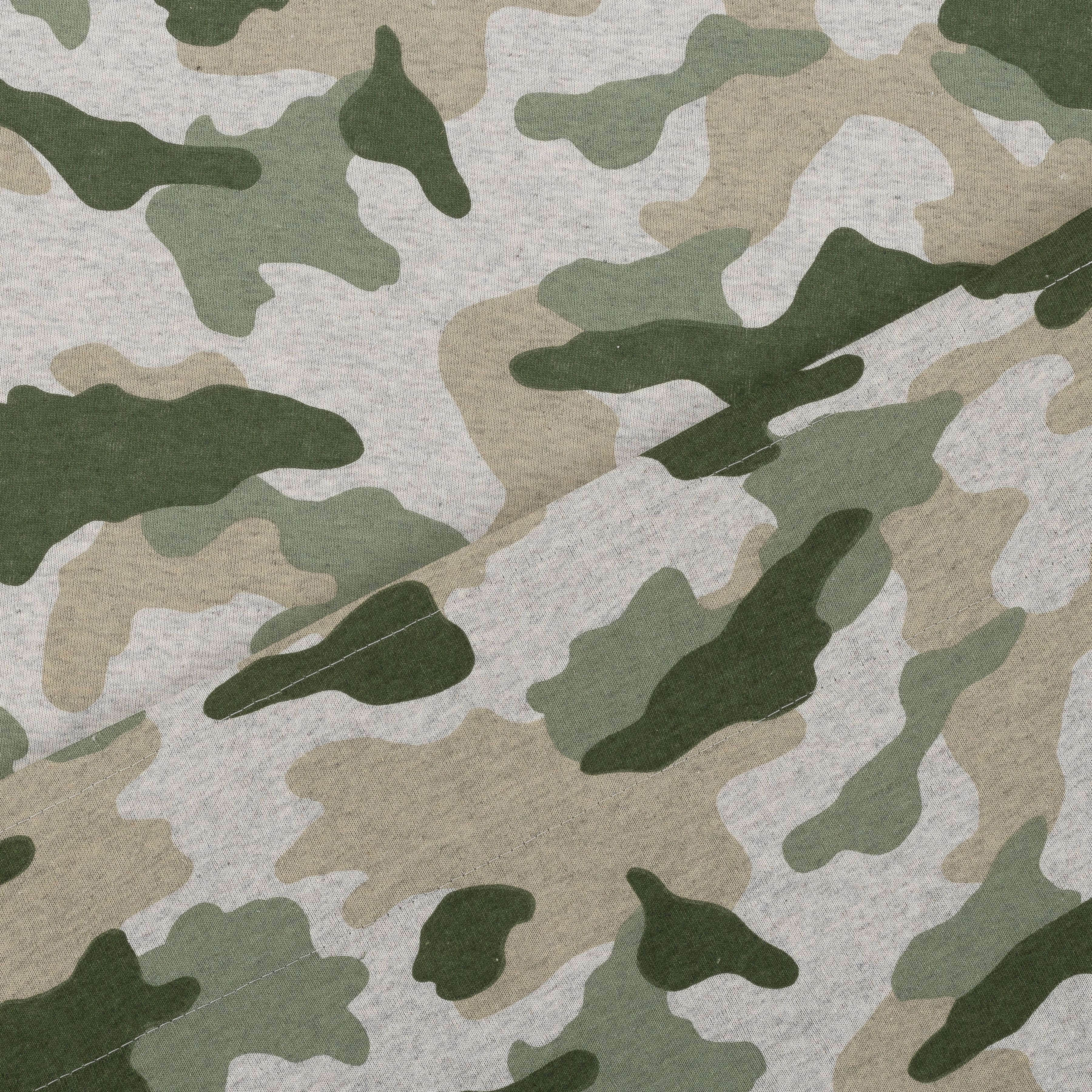 Mainstays Adult Jersey Extra Soft Pillowcase Set, Standard/Queen, Camo, 2 Piece