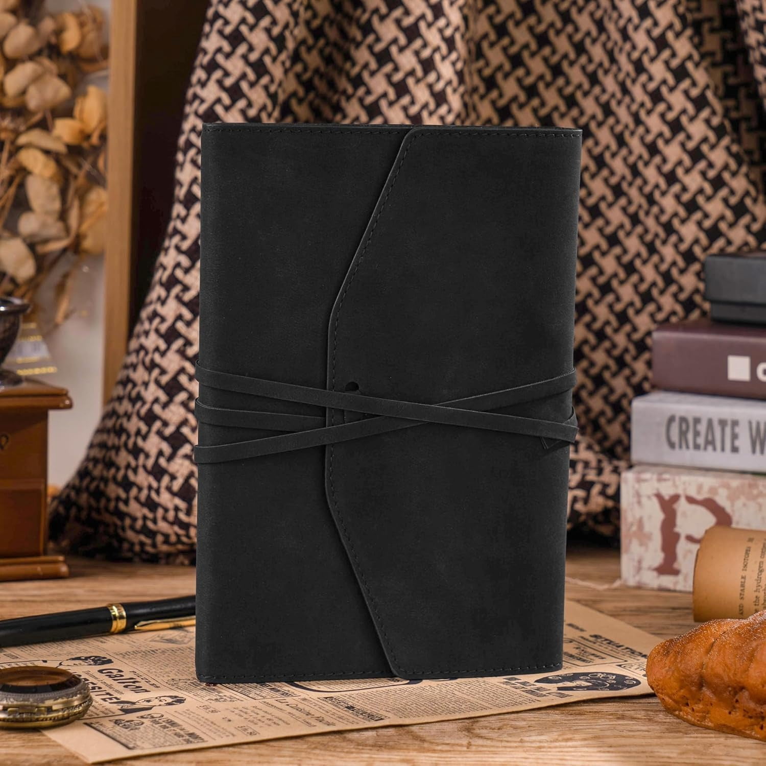 Vintage Journal for Women Men Leather Bound Junk Journal Notebook 160 Pages Book of Shadows Journals for Writing Diary Travel Sketching , 5.9x 8.6 in, Soft Cover, Black Black
