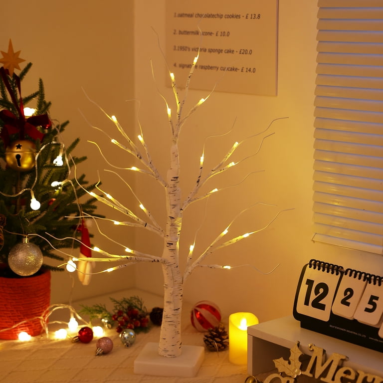 LED Maple Leaf Tree Lights - 24 Warm White LEDs | Battery-Powered