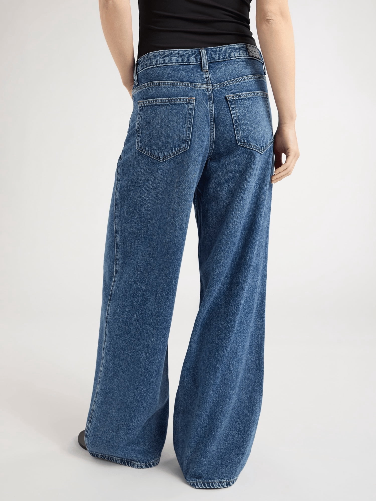 Scoop Women’s Plus Relaxed Low Slung Jeans, Sizes 14W-28W