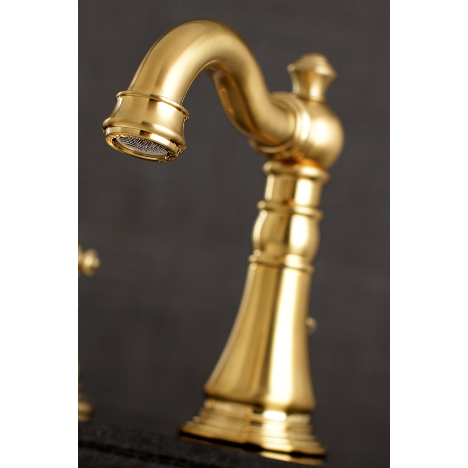 Kingston Brass KB962FL Widespread Bathroom Faucet, Polished Brass