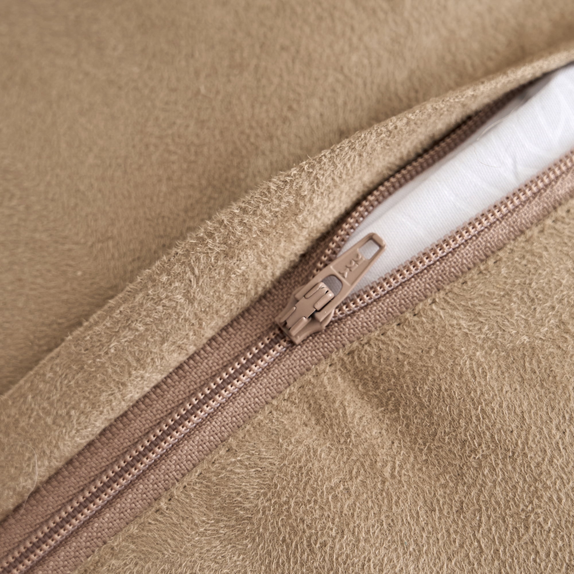 Firesidefur Lamb Fur Pillow Cover - 16"x16", Beige