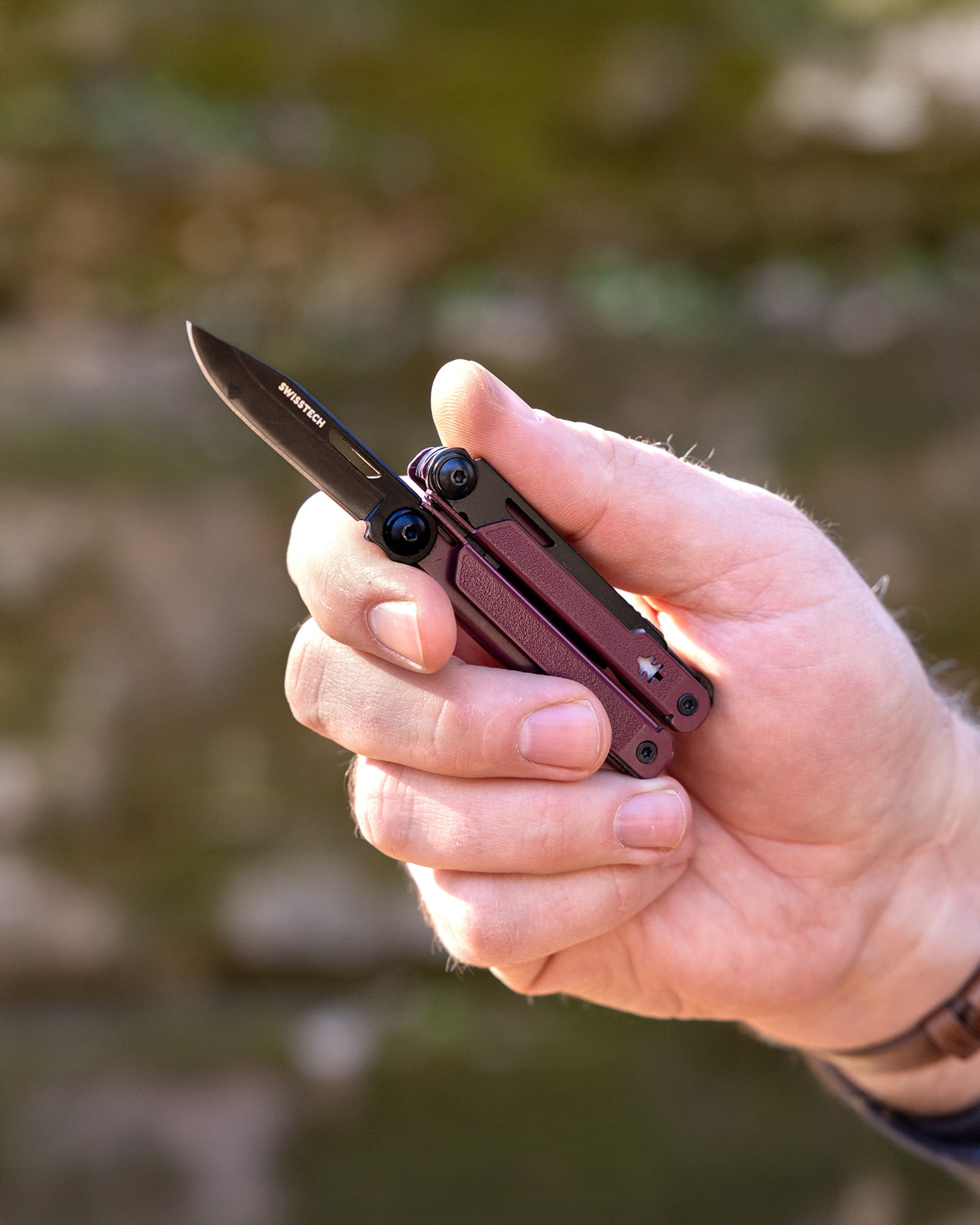 Swiss Tech Uberall CT AUS-8 Steel 10-in-1 Multi Tool with Shears, Carabiner & Leather Sheath, Maroon
