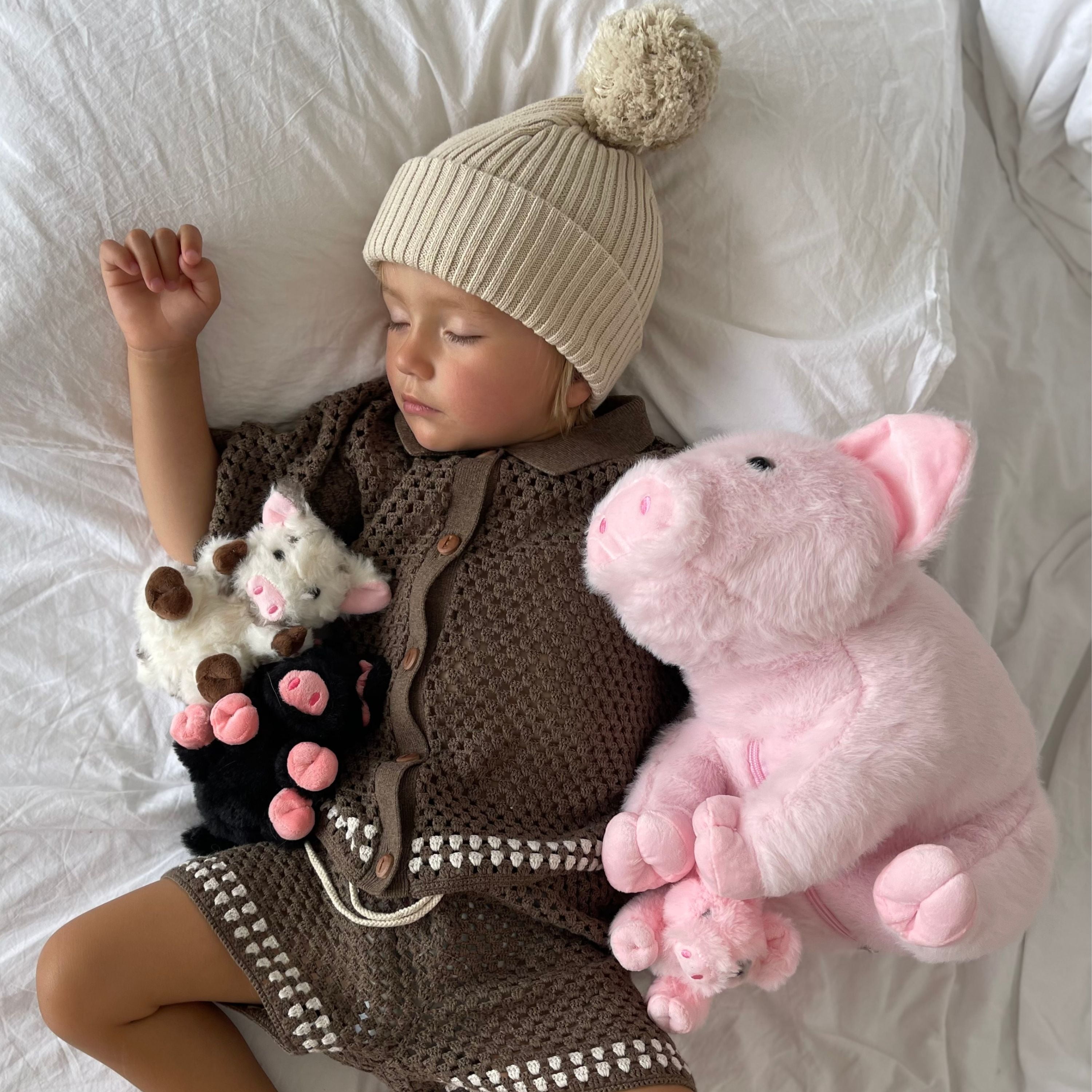 Tezituor 5Pcs Pig Stuffed Animal 15.7'' Giant Pig Plush with 4 Baby Pigs Plush Toy