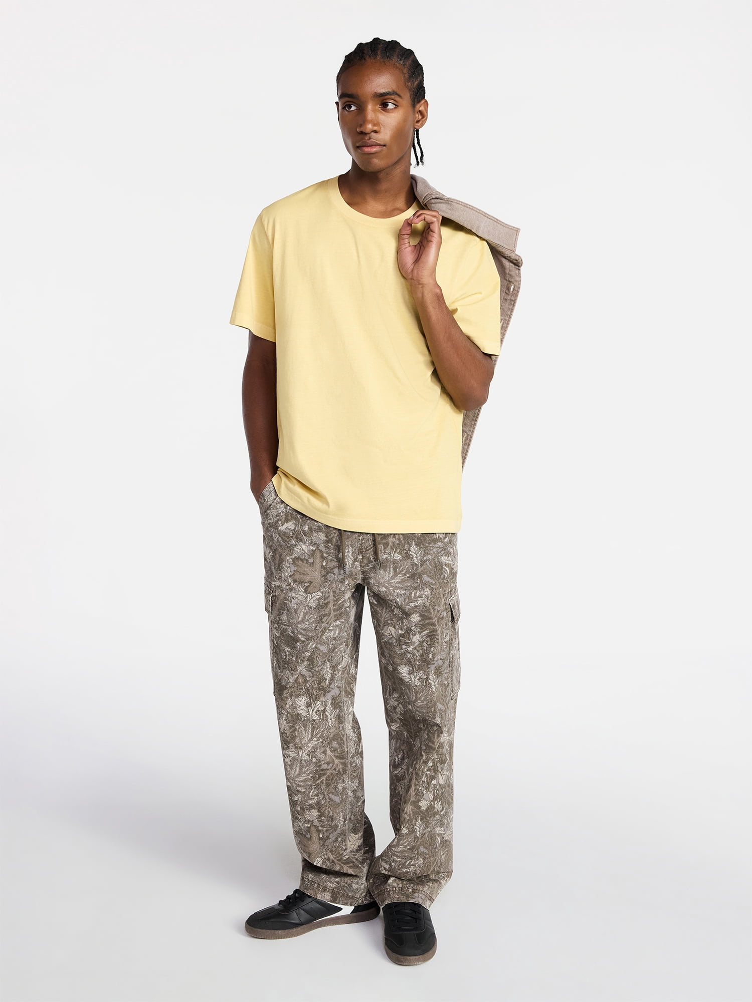 No Boundaries Standard Fit Cotton Tee with Short Sleeves, Men's and Big Men's XS-5XL