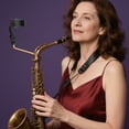 thumbnail image 1 of Houderco Soporte Para Teléfono Y Partitura De Saxofón Alto Con Clip Ajustable Para Sin Manos, 1 of 8