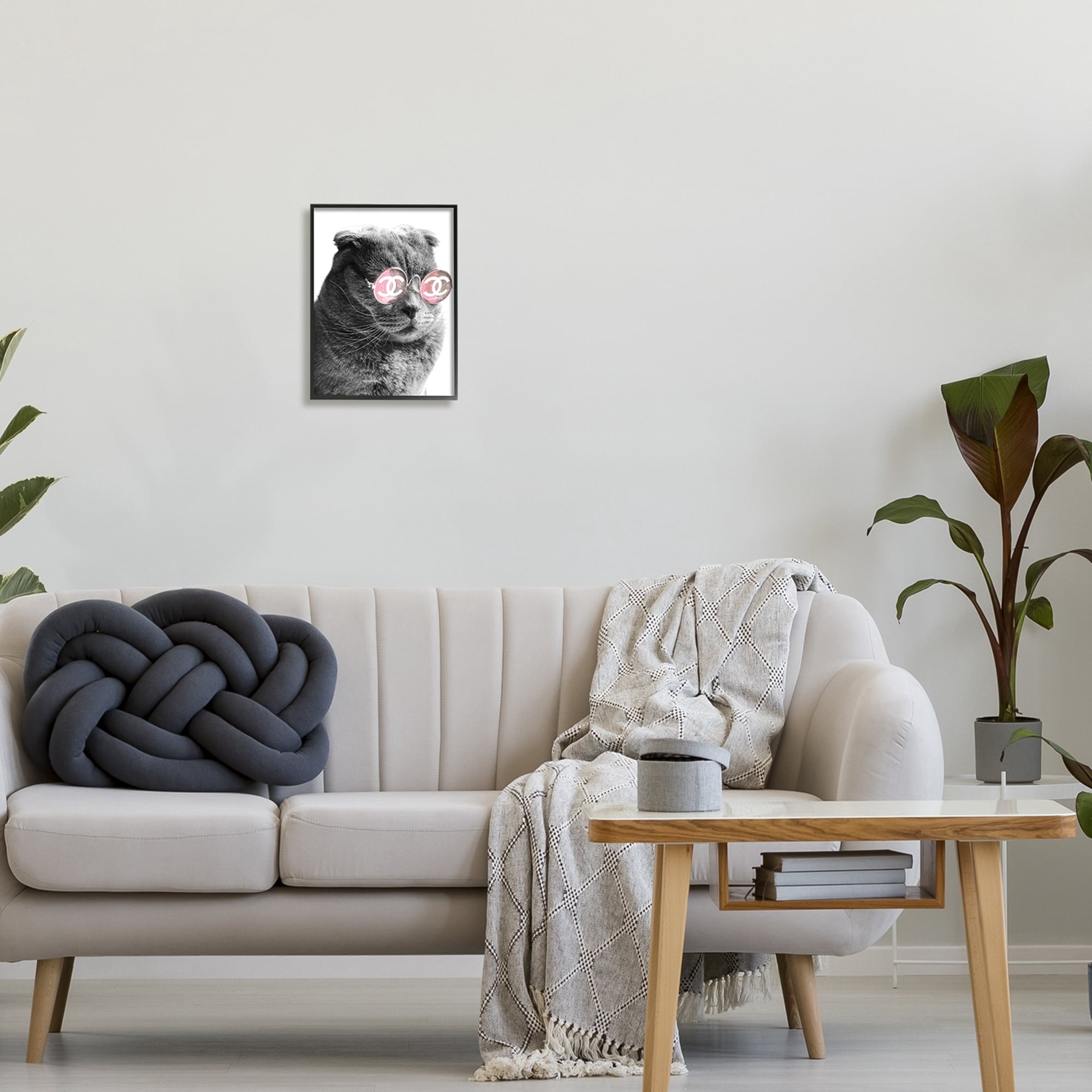 Stupell Industries Trendy Cat Wearing Glam Fashion Pink Sunglasses Graphic Art Gray Framed Art Print Wall Art, Design by Ziwei Li
