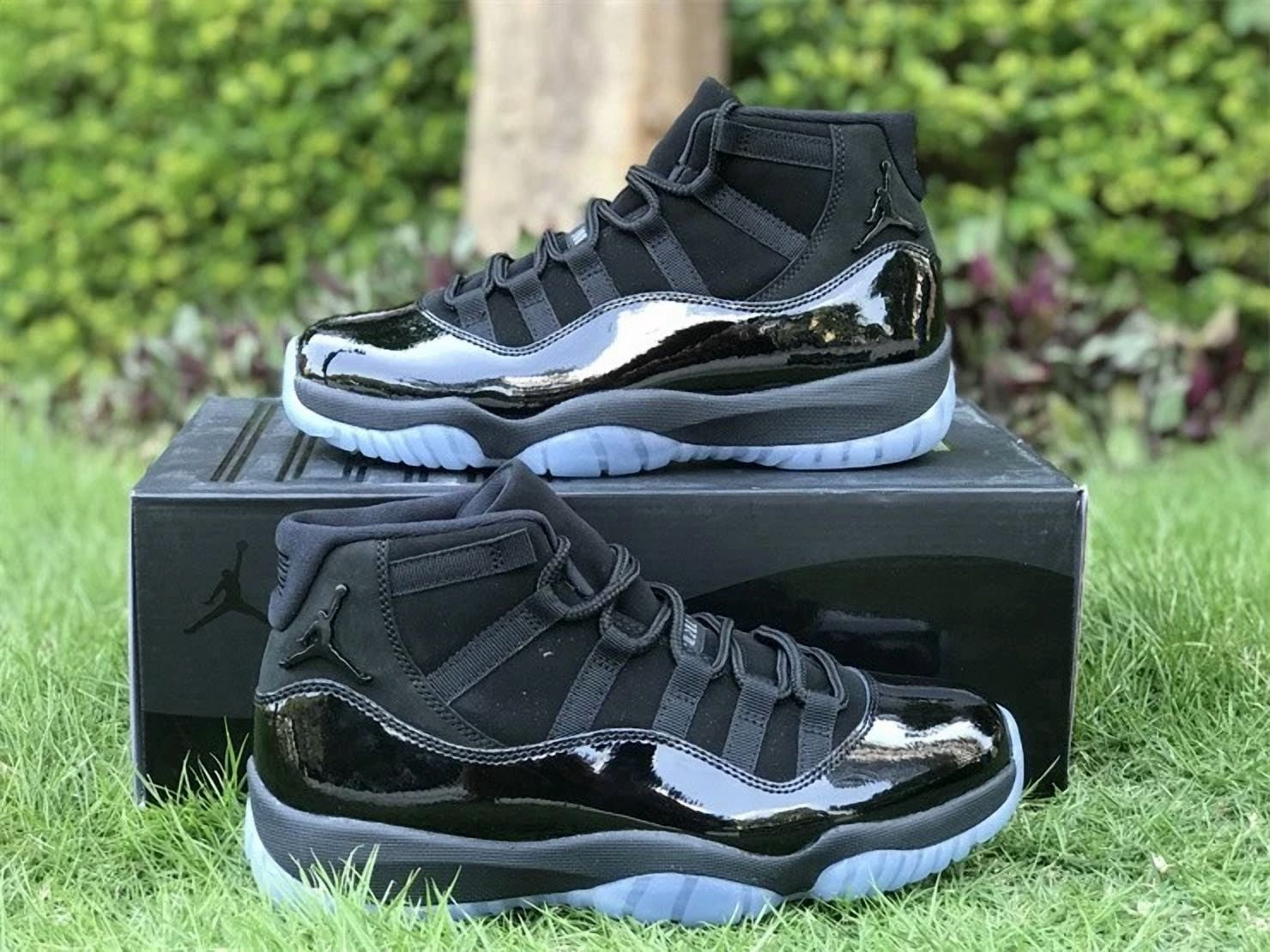 Nike Air Jordan 13 Retro Cap And Gown Just In Time For Graduation 