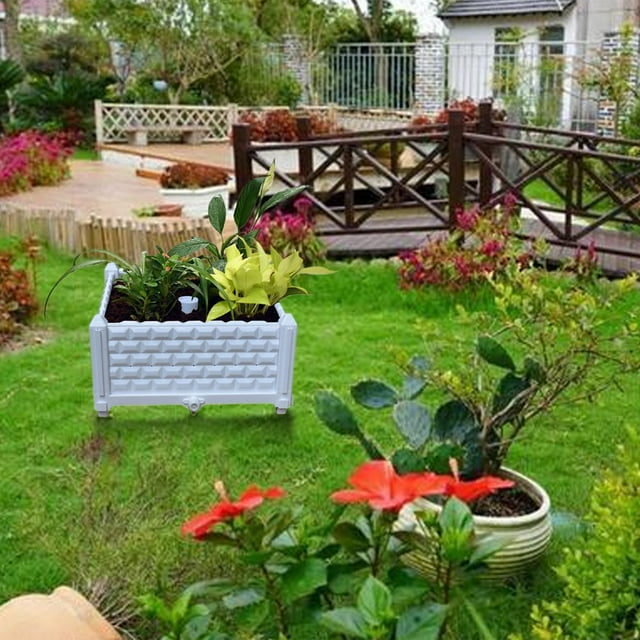 Easy to Install Planting Box Combinable Plastic Automatically Absorbs Water Garden Box for Balcony