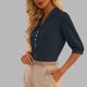 thumbnail image 1 of Camisetas de Manga Larga para Mujeres Cuello en V 3/4 Manga Botón Placa Girar Abajo Cuello Superior, 1 of 6