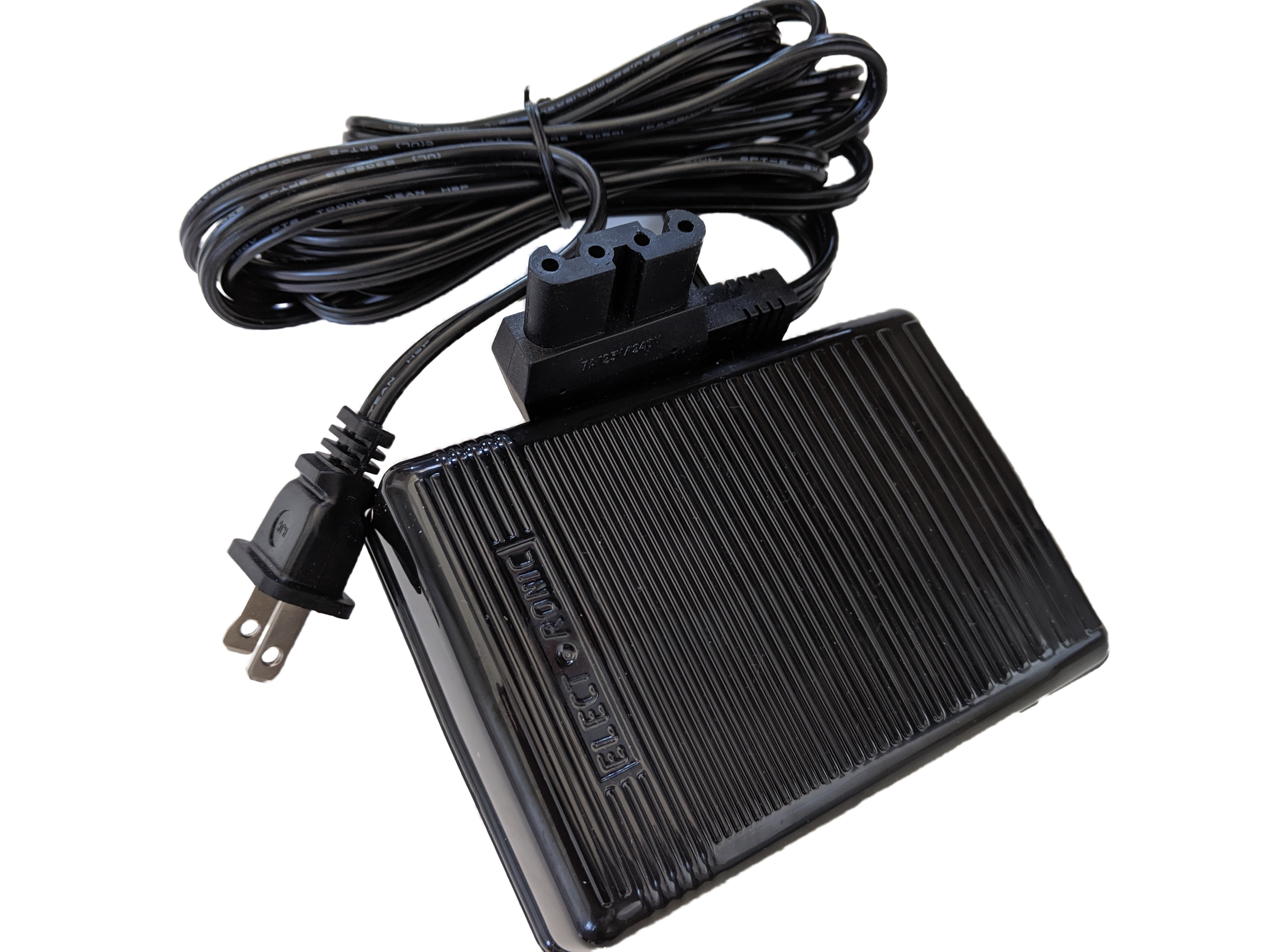 Bernina sewing machine foot pedal