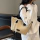 thumbnail image 4 of Bolso de mano de gran capacidad para vacaciones de verano y playa, bolso de hombro sencillo de paja a la moda para mujer 2025, 4 of 5
