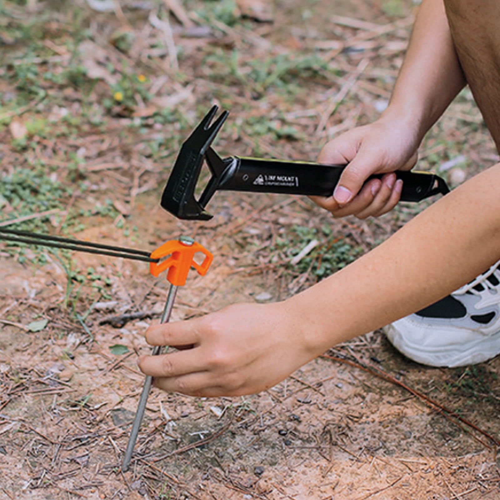 Aluminum Alloy Camping Sinkers With Ergonomic Handle Outdoor Use Sinkers Suitable for Tent Stakes and Outdoor Activity