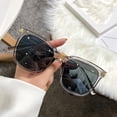 thumbnail image 1 of Gafas de sol resistentes a los rayos UV para hombre y mujer, lentes de sol de diseñador de marca Vintage, pequeñas, rectangulares, UV400, 1 of 3