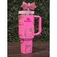 thumbnail image 2 of Vaso Stanley de 40 Oz para Hello Kitty | Botella de Agua Rosa con Diseño de Gatito "Hola" y Peonía. Envoltura Completa con Grabado Láser Personalizado. obsequios para Ella (No Incluye Lazo)., 2 of 9