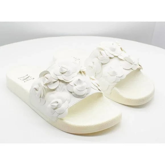 inc international concepts inc women's peymin pool slides