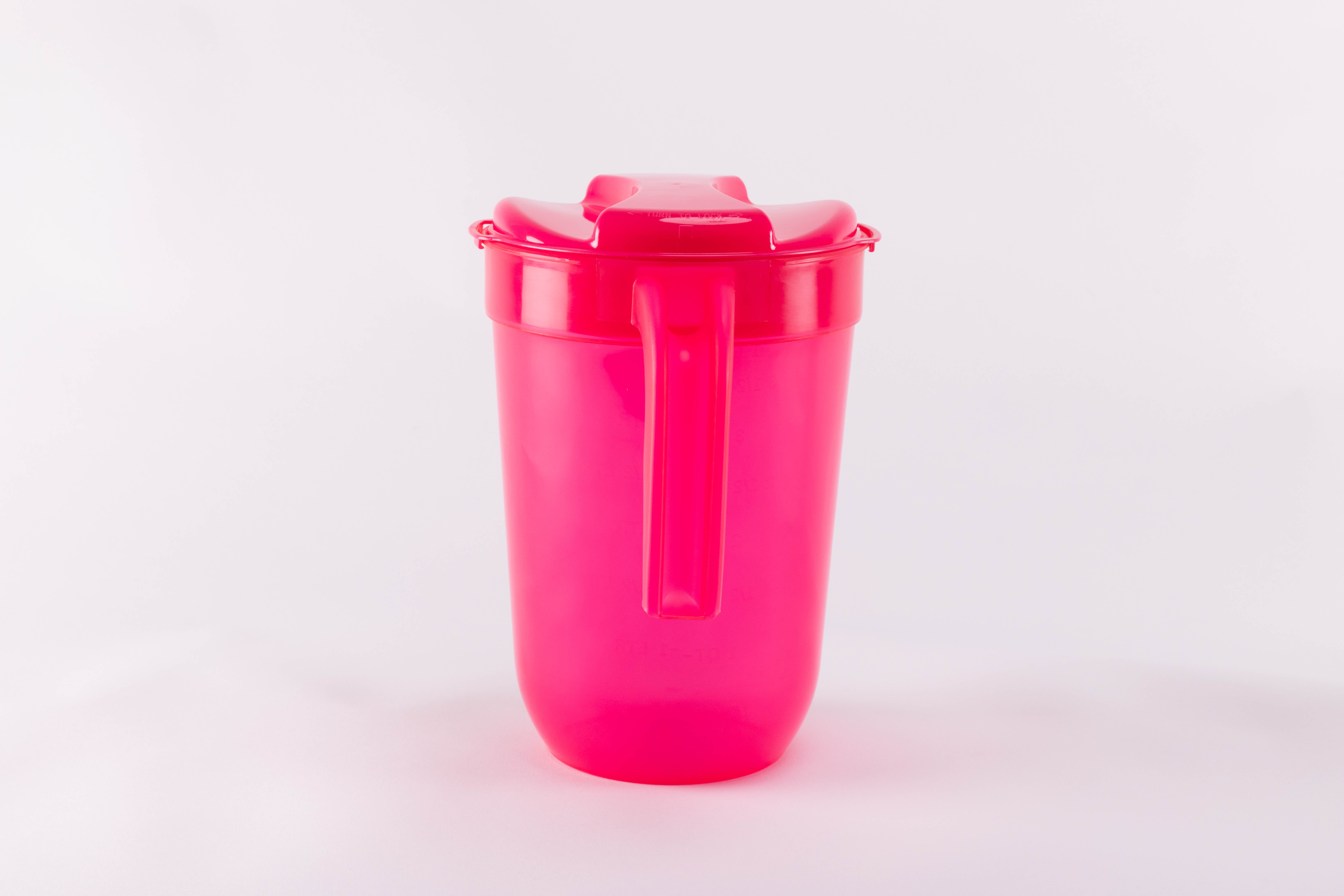 Rubbermaid Rose Pink 1-Gallon Pitcher