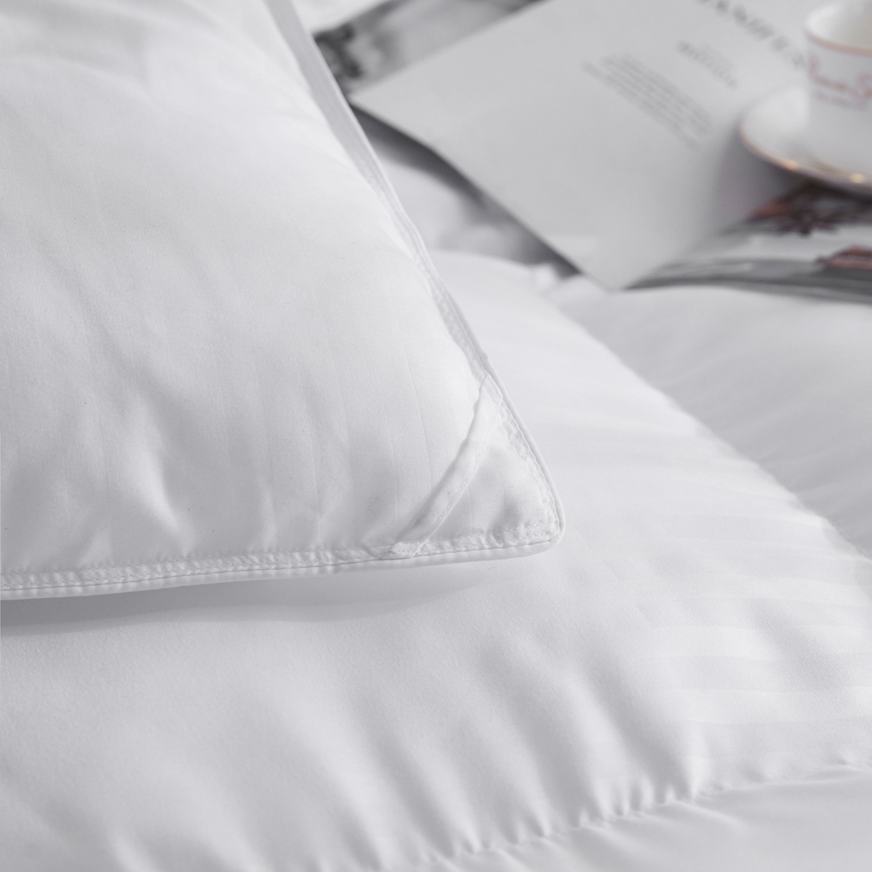 Three Geese Duvet Insert Down Alternative Comforter Queen Size, Soft Lightweight Quilted All Season Bedding Comforter with 8 Corner Tabs, Hypoallergenic & Machine Washable ( White  Stripe, 90"X90")