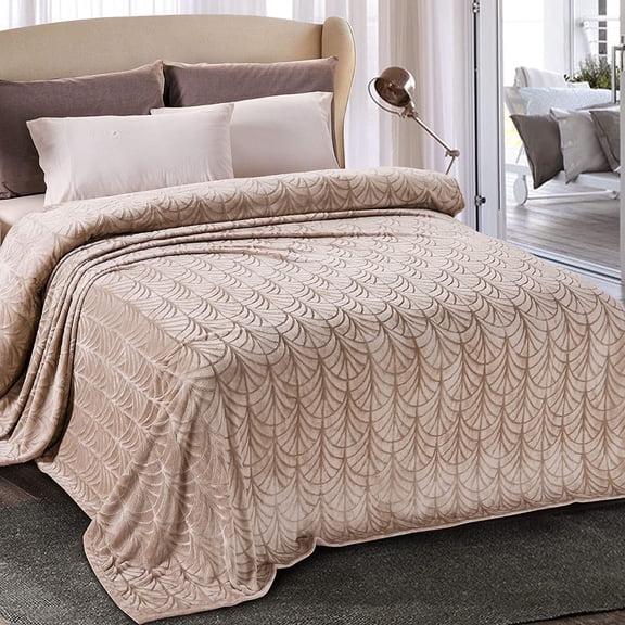 Whale Flotilla Flannel Fleece 60"x80" Twin Size Throw Blanket, Soft Fluffy Velvet Bedspread with Vintage Pattern, Warm Lightweight All-Season Coverlet, Champagne