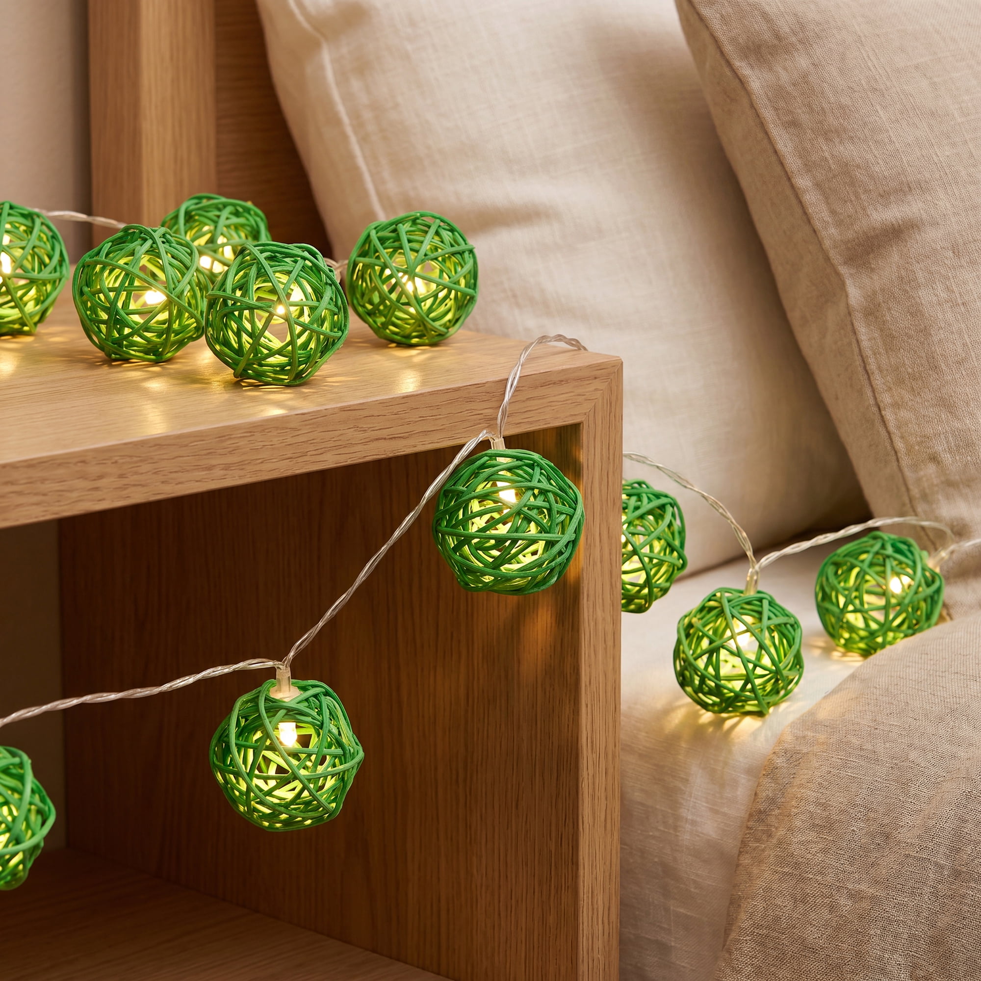 Unique Bargains 10Pcs Rattan Balls for Lights Wicker Spheres Orbs Green 2"x2"x2"