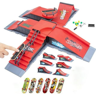 SeekFunning Mini Fingerboard Toy Finger Skateboards Set with Ramp