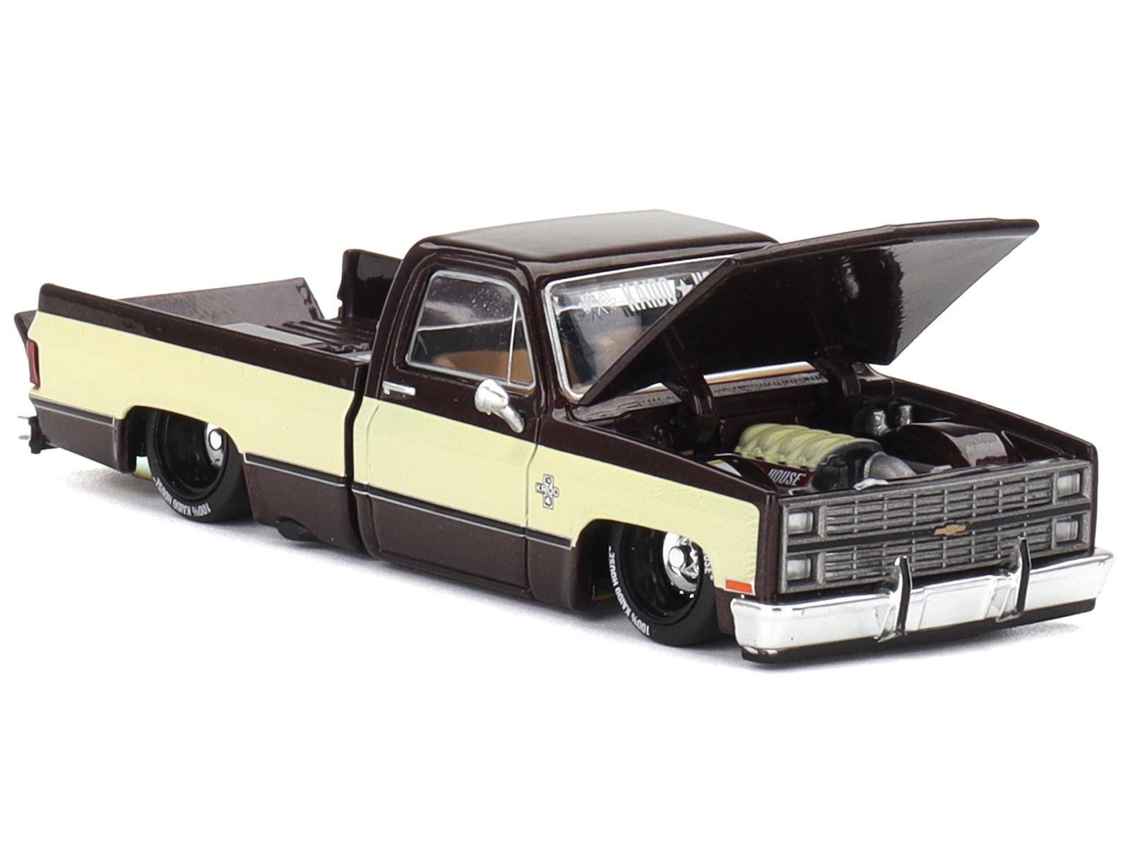 Kaido House x Mini GT Chevrolet Silverado Kaido Vintage Spec V1 - 1:64 scale (2024 Limited Edition)
