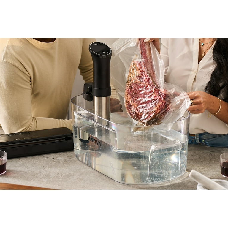 Anova Precision 3.0, 17qt Sous Vide Cooker, Black/Silver Anova Precision 3.0, 17qt Sous Vide Cooker, Black/Silver