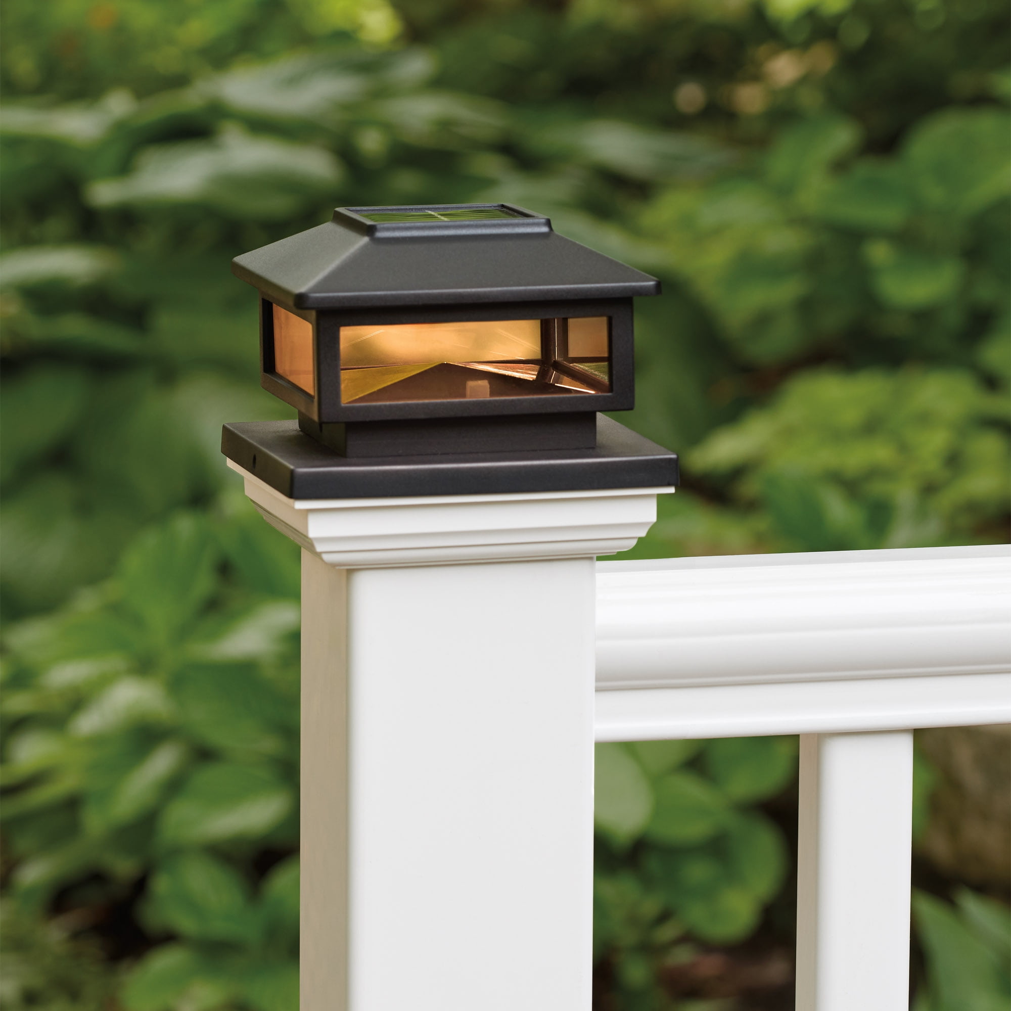 Better Homes & Gardens Nico Solar Powered Black Outdoor LED Deck Post Cap Light, 20 Lumens