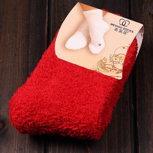 Chaussettes à Moins de 5 $ Rouges Maison Femmes Filles Douces Chaussettes de Sol de Lit Duveteuses Chaudes Hiver Couleur Unie