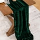 thumbnail image 3 of Camino de mesa Socomi Velvet 51 x 305 cm, color verde esmeralda, 3 of 5