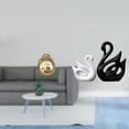 thumbnail image 2 of Marco de fotos antiguo de con figuras de cisnes, estilo vintage redondo y ornamentado, ideal para escritorio o pared. Elegante pieza de cole, 2 of 8