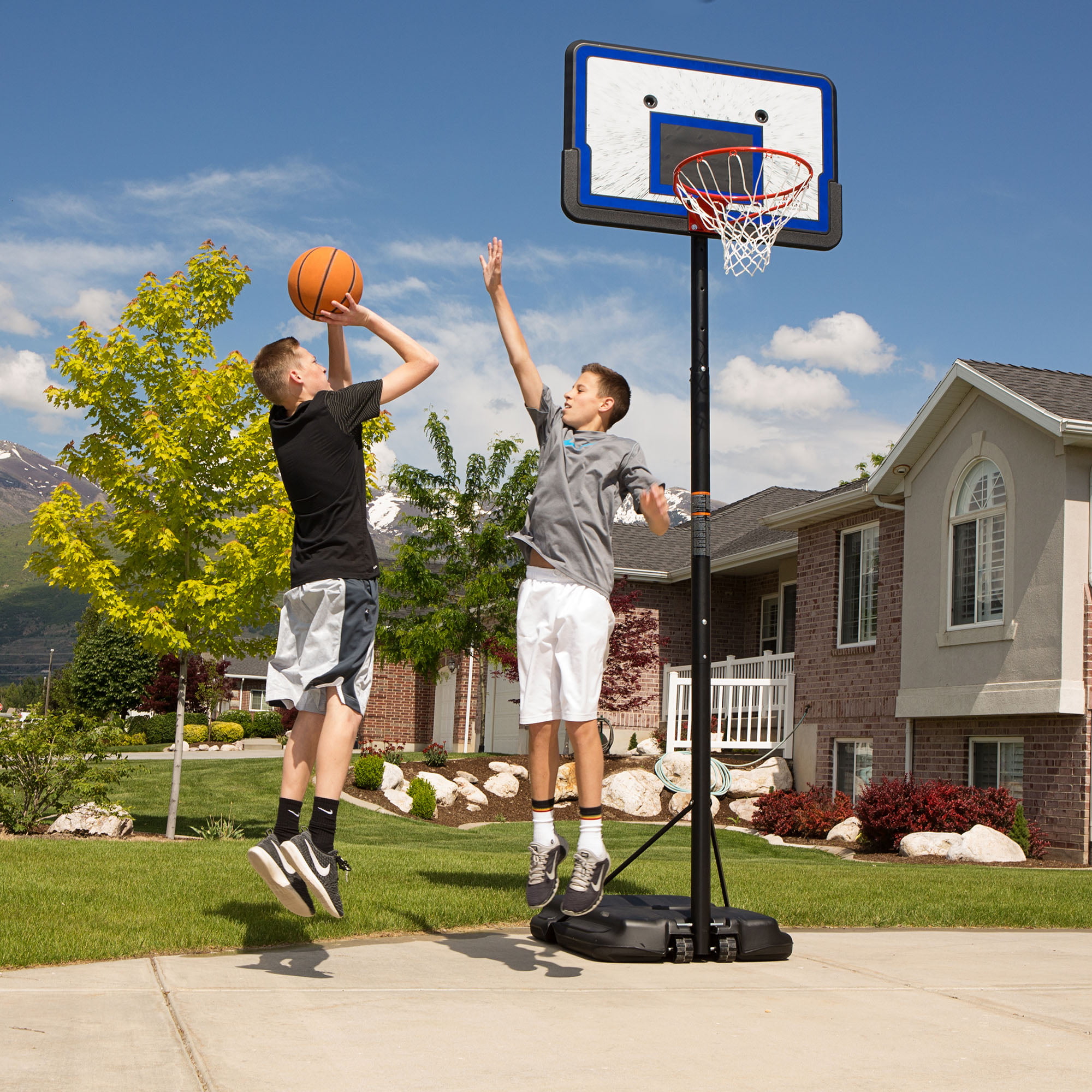 Portable Outdoor Basketball Goal System 44" Board UV-protected Adjusts 7.5-10 FT 