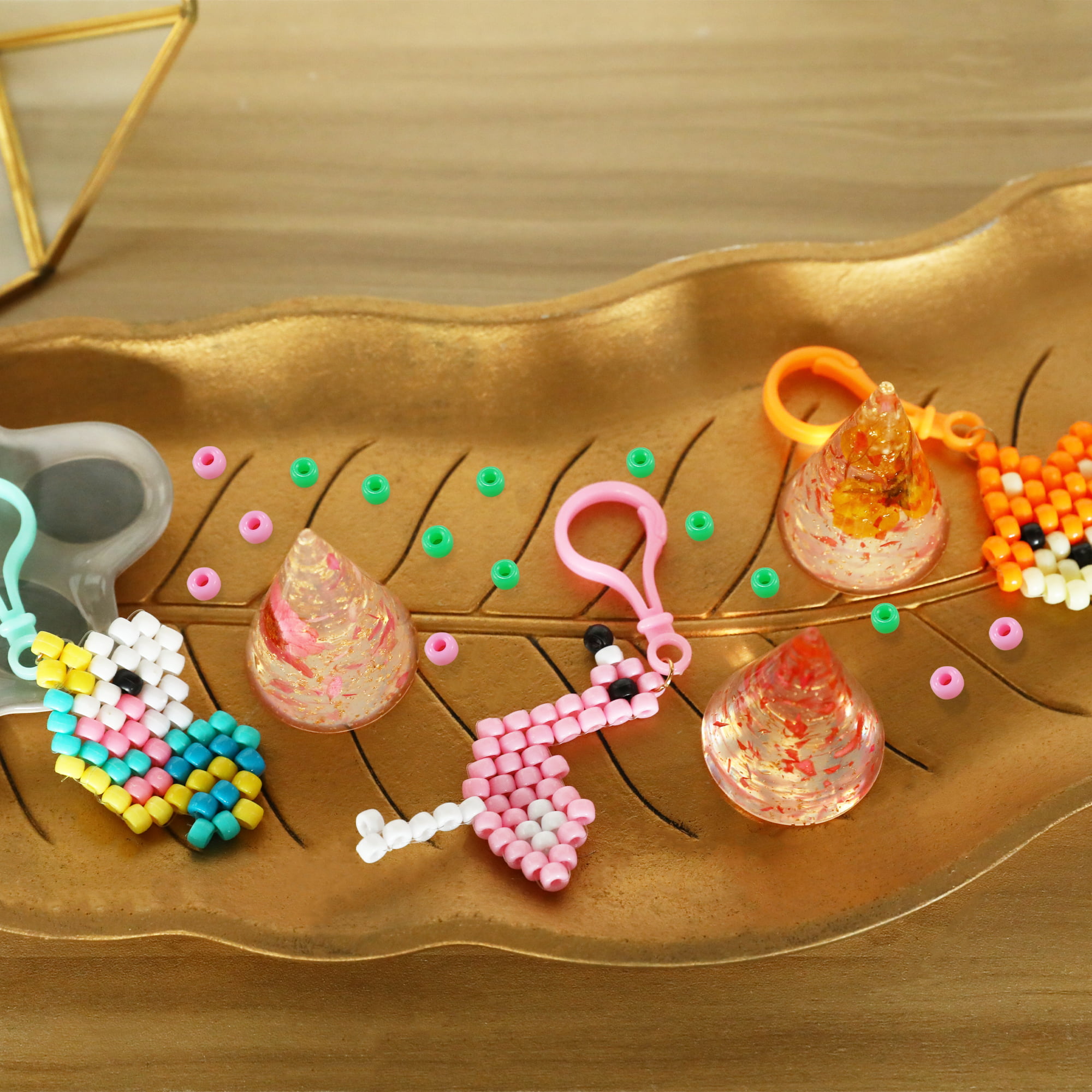 641 PCS Bead Pets Crafts for Kids Pony Beads Pet Keychain Craft Kit DI –  WingArt