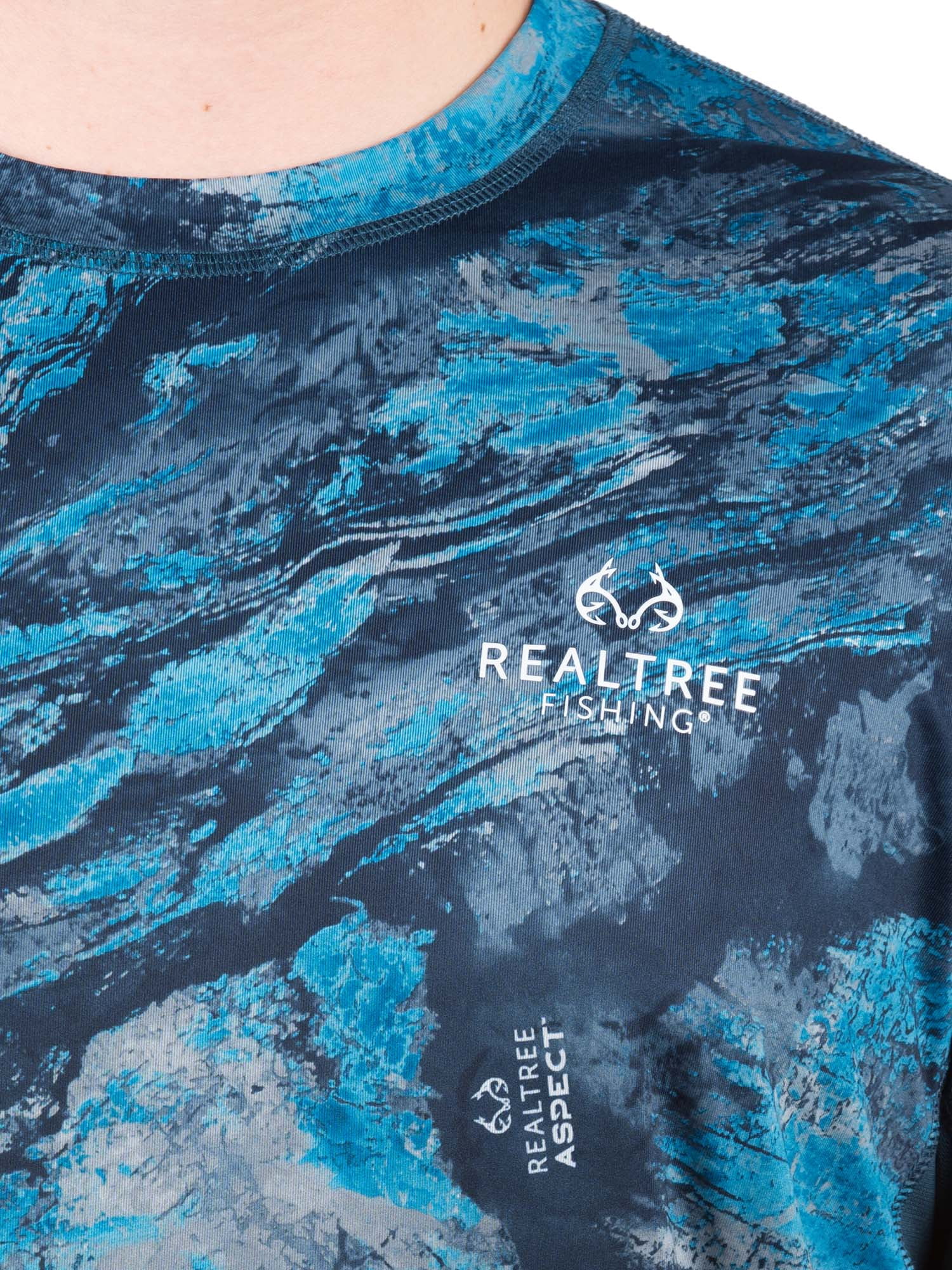Realtree Fishing Men's Reversible Performance Fishing Tee Shirt