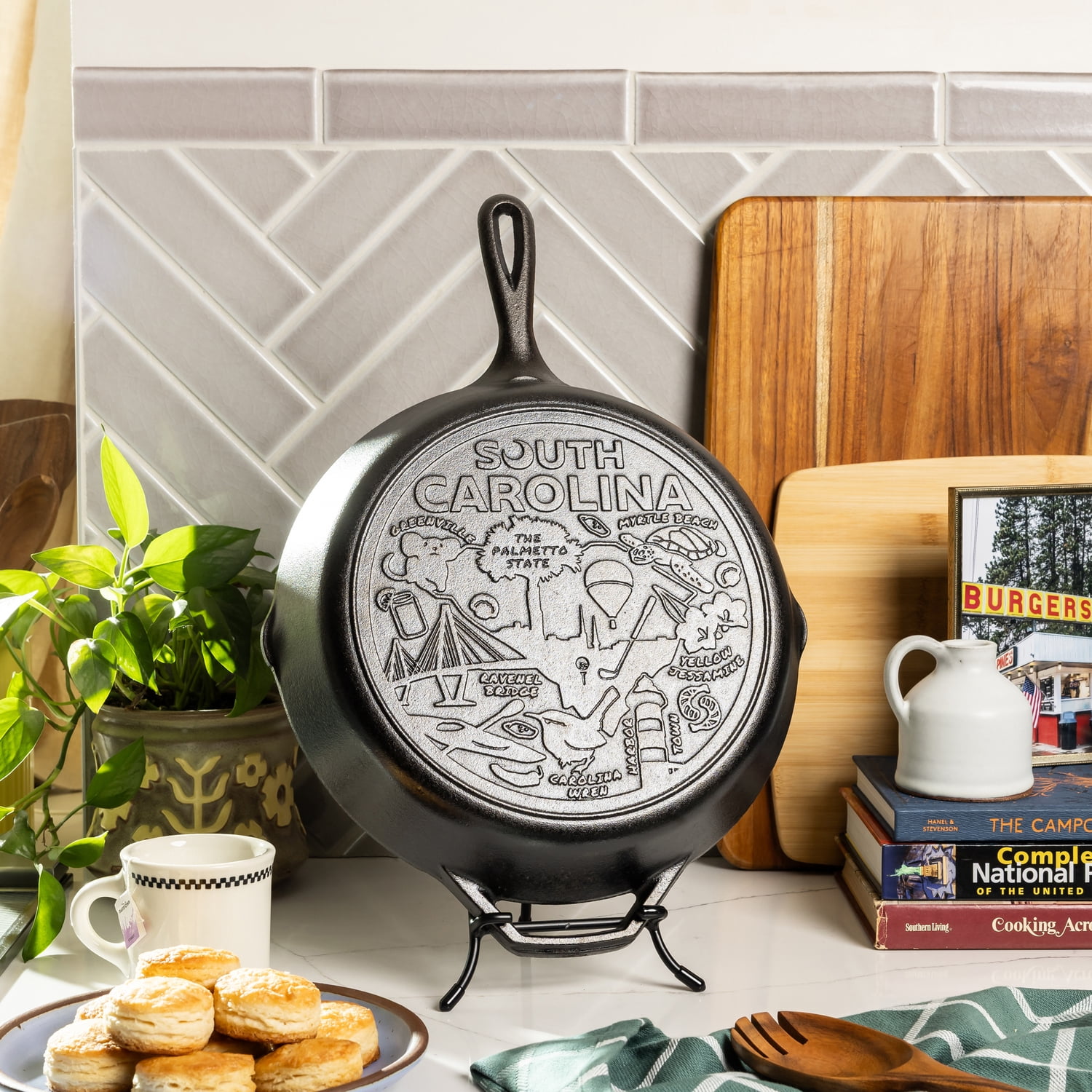 Lodge 12 Inch Seasoned Cast Iron Skillet w/ South Carolina Road Trip