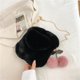 thumbnail image 3 of Bolsa cruzados de otoño e invierno cruzados de felpa suave piel esponjosa para viajes JShteea Para Estrenar, 3 of 9