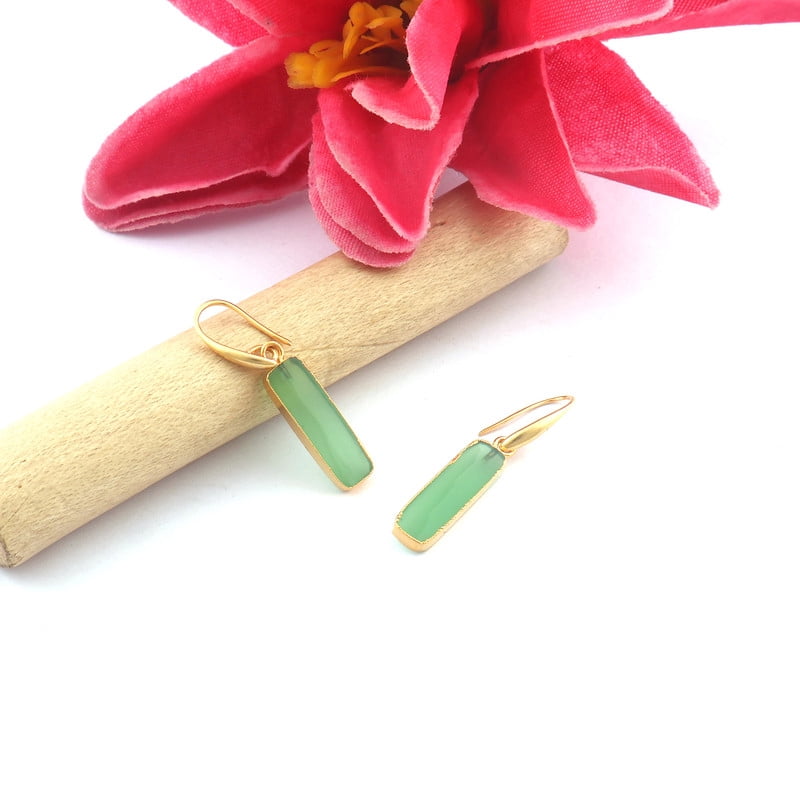 Green Chalcedony Gemstone Gold-plated Hook Earring for Wearing In Wedding, Birthdays, Parties