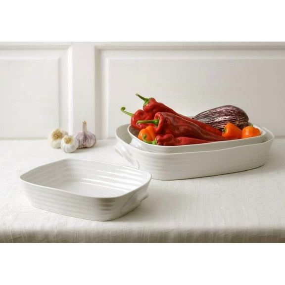 Sophie Conran Handled Roasting Dish, White Porcelain Bakeware - 15 x 11 Inch Rectangular 3 Quart Oven, Microwave, Freezer Safe Pan -  Cookware for Baking & Serving