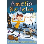 Amelia Bedelia Special Edition Holiday Amelia Bedelia Holiday Chapter Book #2: Amelia Bedelia Scared Silly, Book 2, (Paperback)