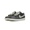 thumbnail image 2 of NIKE GRADE SCHOOL Dunk Low GS Halloween "Halloween - Glow in the Dark" HQ3569 068 HQ3569 068 from Stadium Goods, 2 of 8
