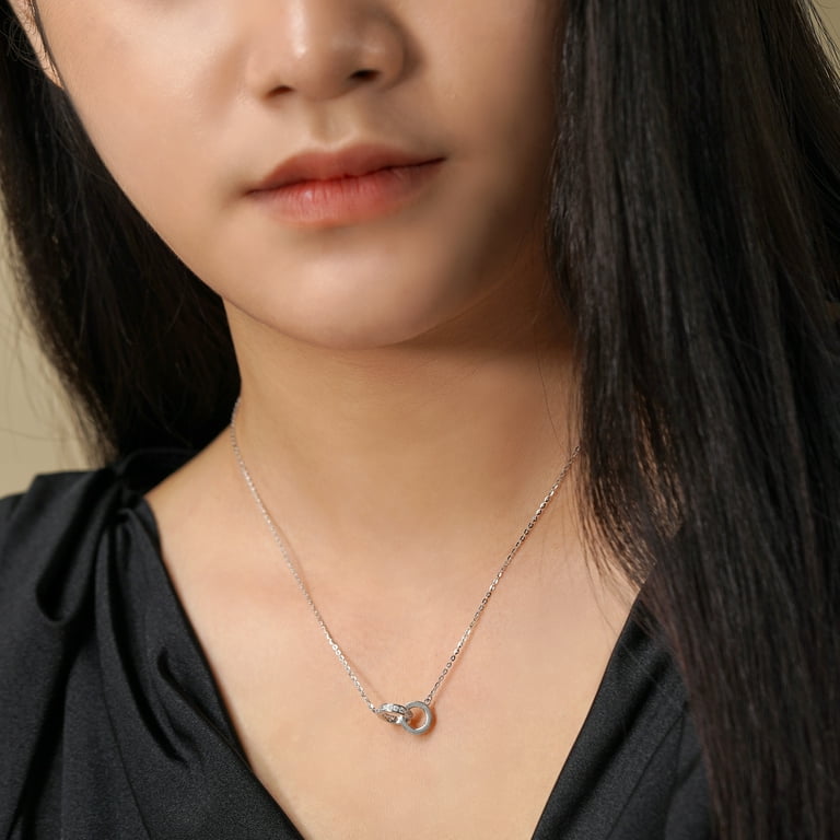 JeenMata Double Ring Interlocking Circle Linked Pendant JeenMata Double Ring Interlocking Circle Linked Pendant