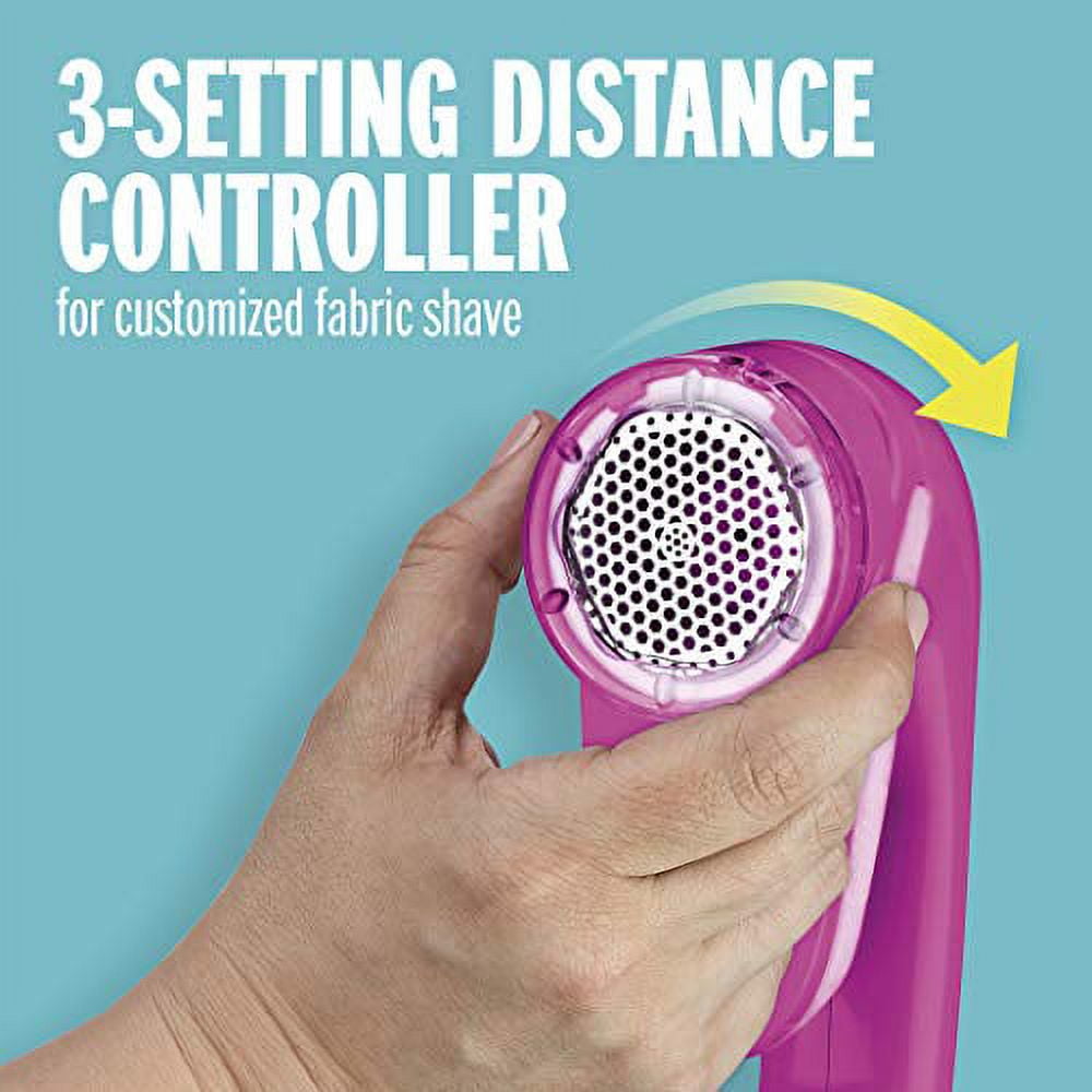 Conair Battery-Operated Fabric Shaver, Pink