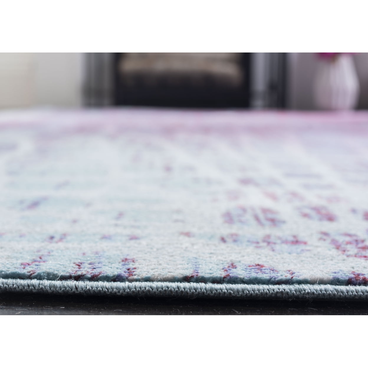 SAFAVIEH Valencia Nurten Abstract Polyester Area Rug, Blue/Fuchsia, 2' x 3'
